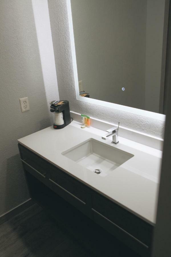 All Seasons Inn & Suites Memphis Bagian luar foto