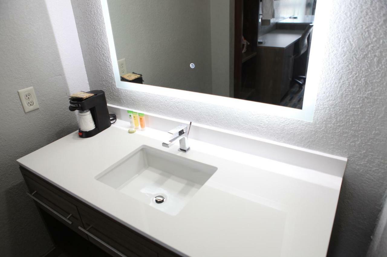 All Seasons Inn & Suites Memphis Bagian luar foto